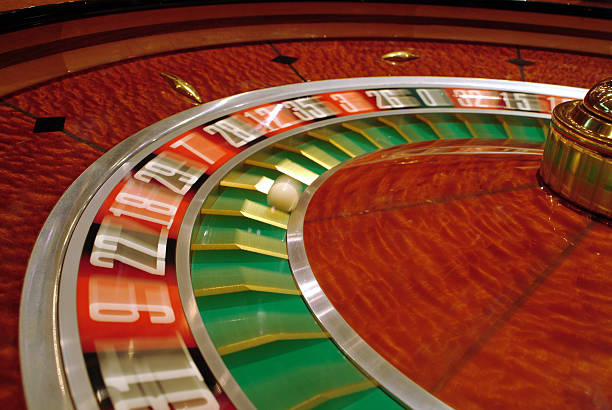 Hot Pot betting interface and live dealer action on gajah138 slot